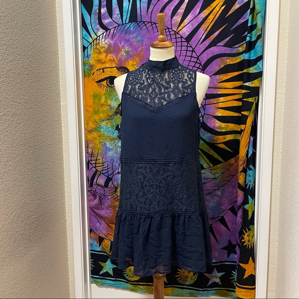 🌈 Lovely blue lace patchwork dress - Picture 2 of 10